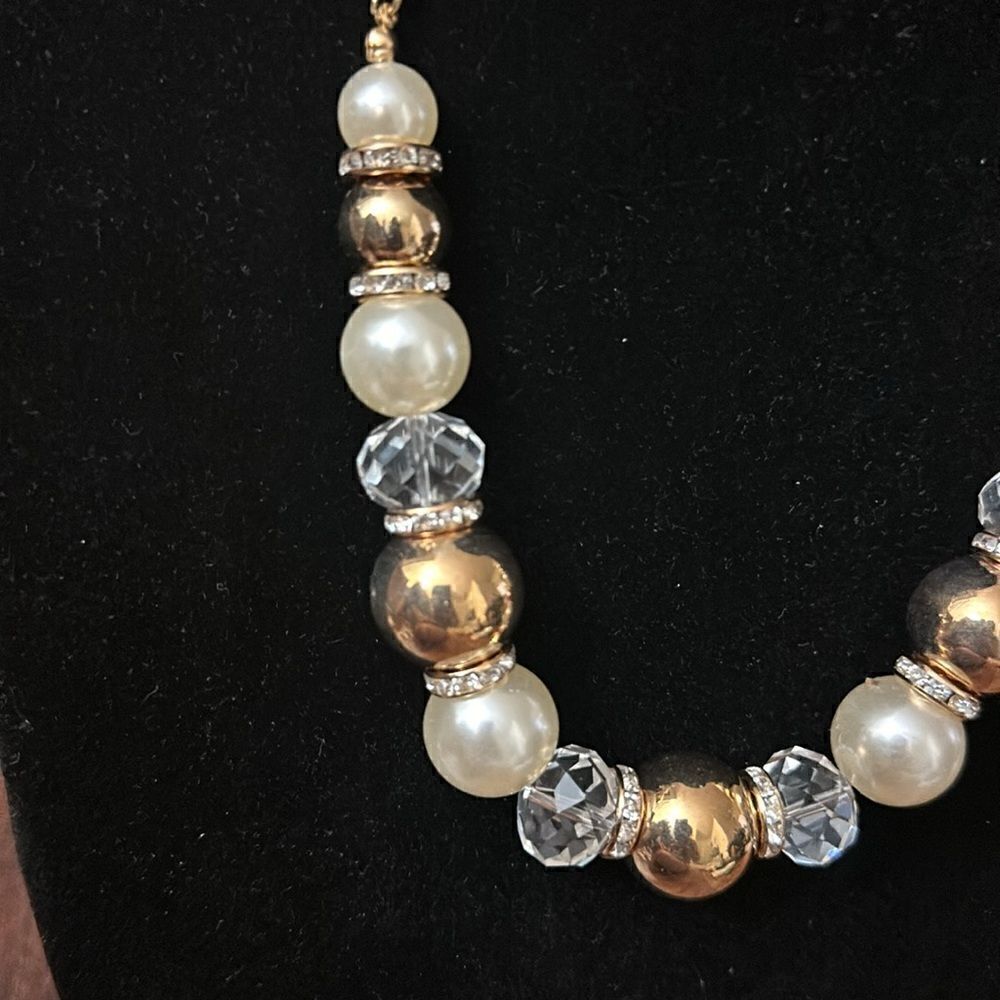 Necklace + Earings